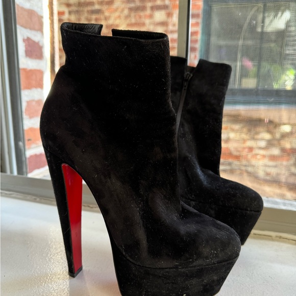 Christian Louboutin Shoes - Platform black velvet boots